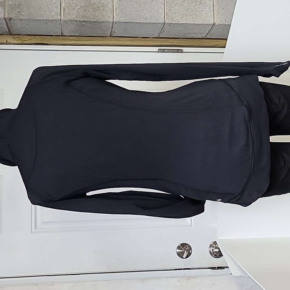 Lululemon jacket - Picture 5 of 7